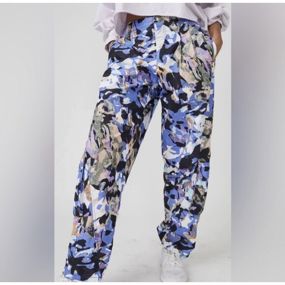 Free People Movement Cargo Pants L Purple Multi Mesmerize Me Cargo - Picture 5 of 12